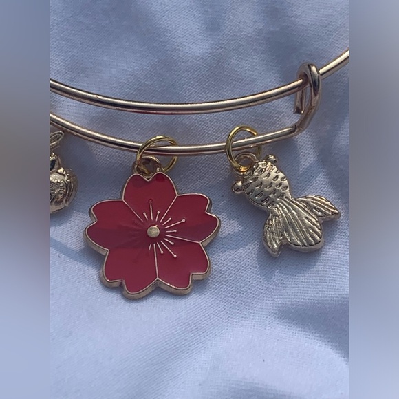 Brand New! Handmade! Adjustable Charm Bracelet - Picture 8 of 9